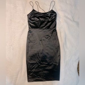 Satin black tube dress with one crossed strap. FOREVER 21 - small (NWT)